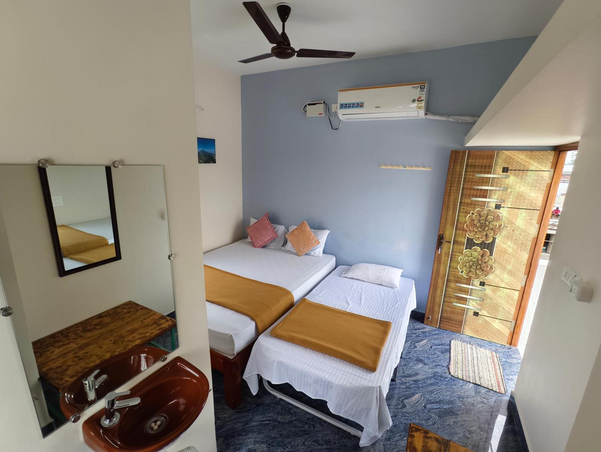 Rpm Home Stay Tiruvannāmalai Екстериор снимка